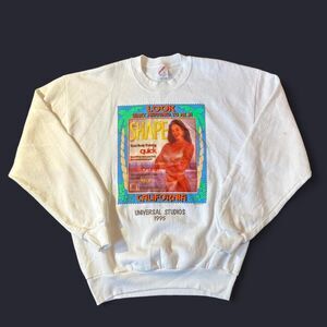 1995 Universal Studios “look what happened to me in california” Vintage Crewneck